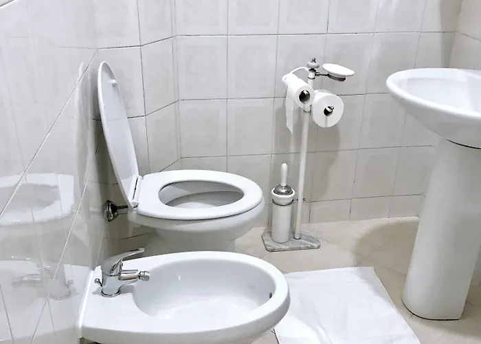 Appartamento 4 Bed Luxury Near Colosseum *