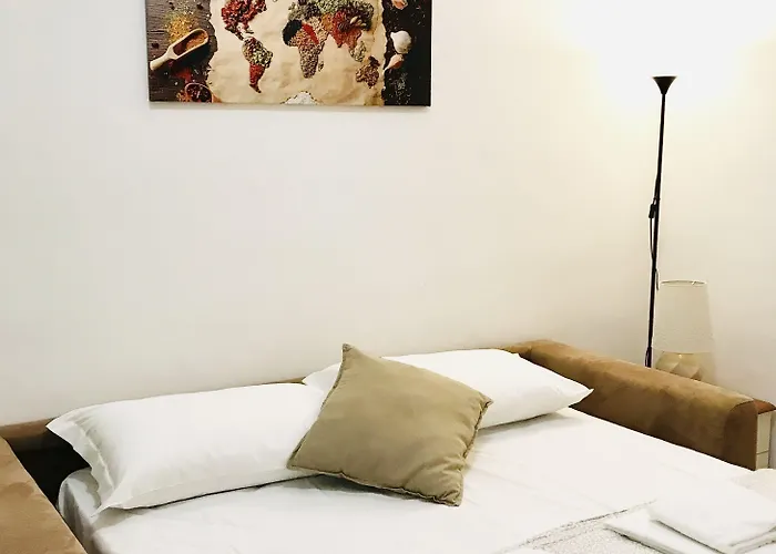 Appartamento 4 Bed Luxury Near Colosseum Roma