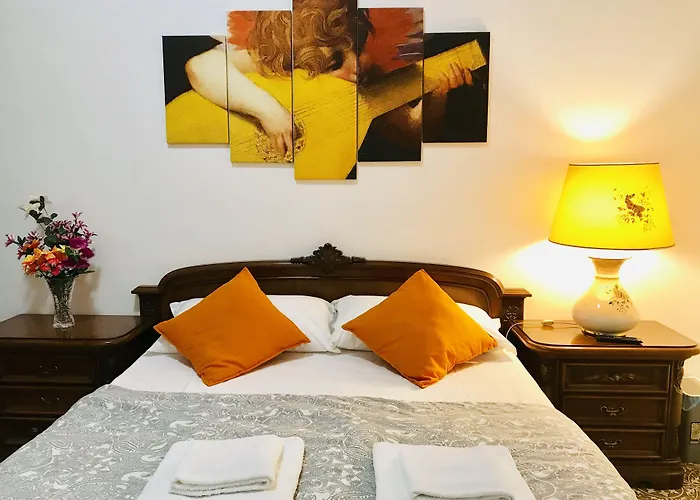 4 Bed Luxury Near Colosseum Appartamento Roma