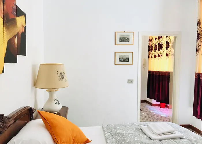 Appartamento 4 Bed Luxury Near Colosseum Roma
